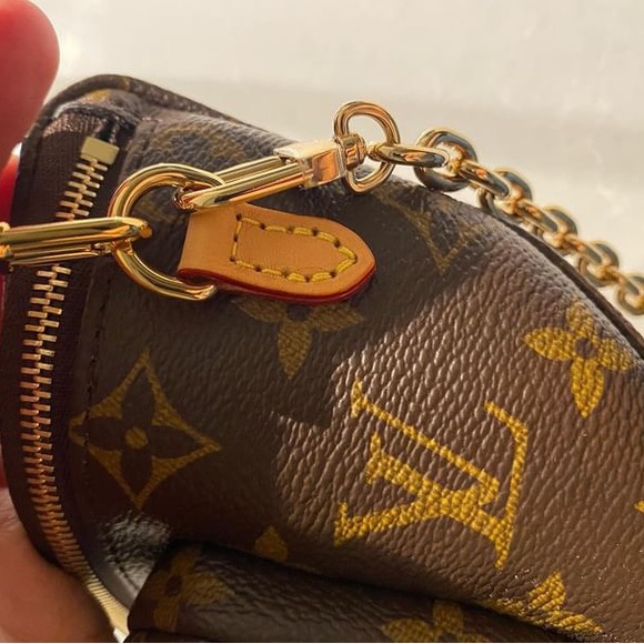 SOLD OUT”””””Louis Vuitton mini bumbag - Picture 7 of 9